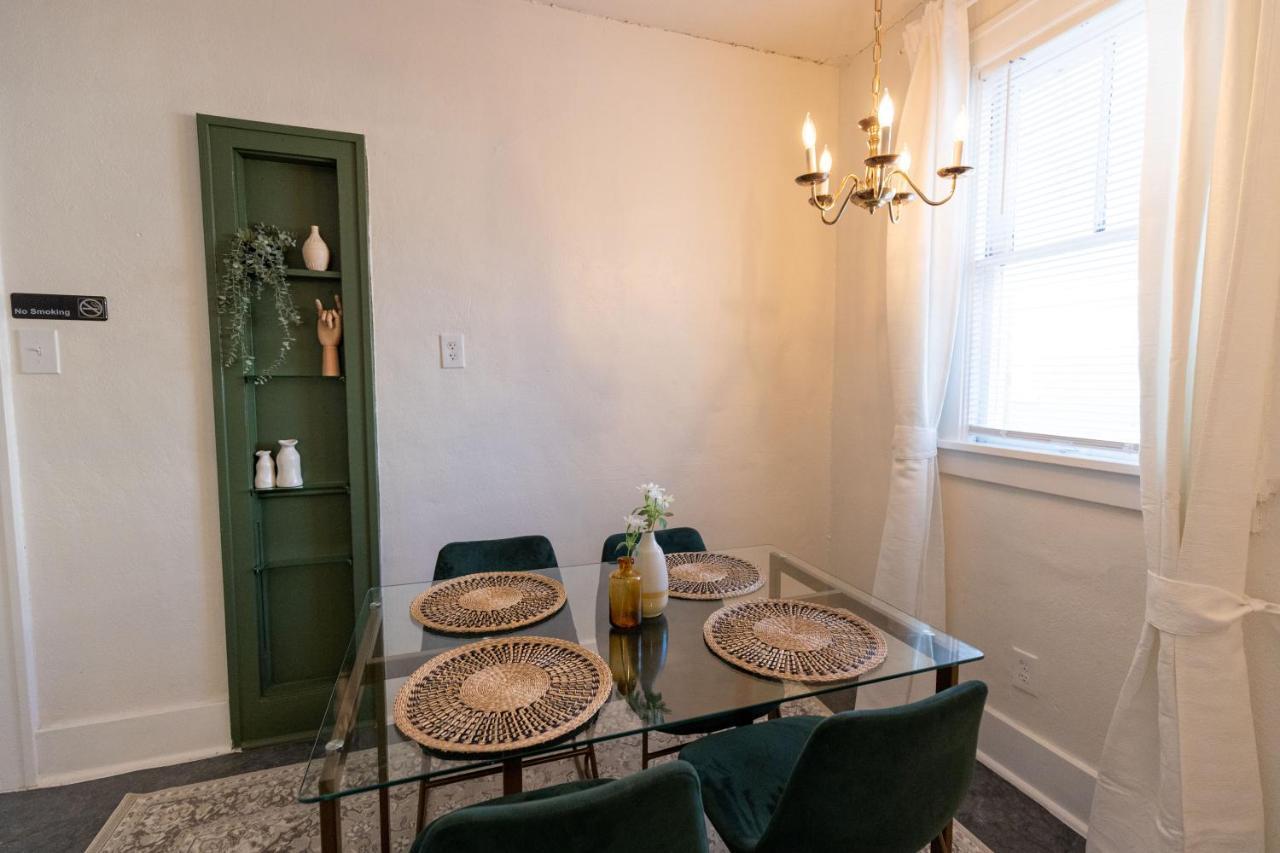فيلا Historic Revival King Bed Midtown Memphis 68 Yes Pets Fast Wifi Free Parking المظهر الخارجي الصورة